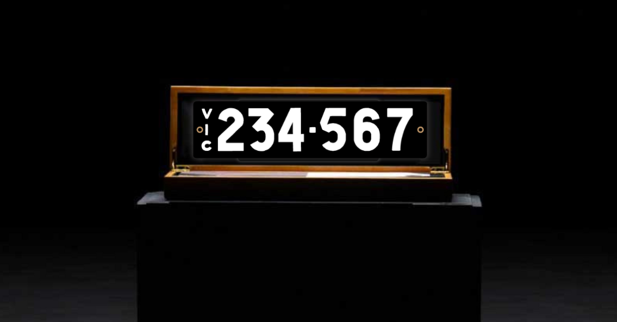 Heritage plates